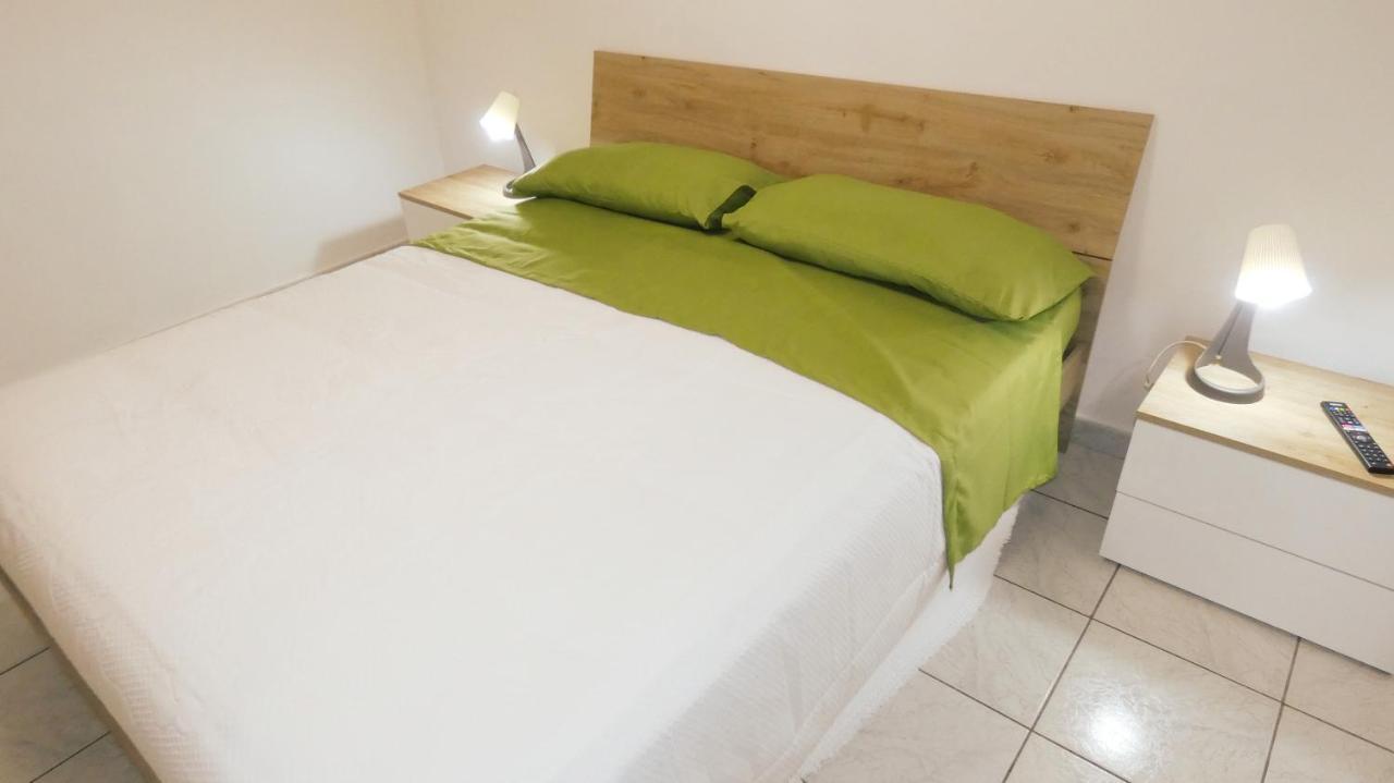 Bed and Breakfast Relux Барі Екстер'єр фото